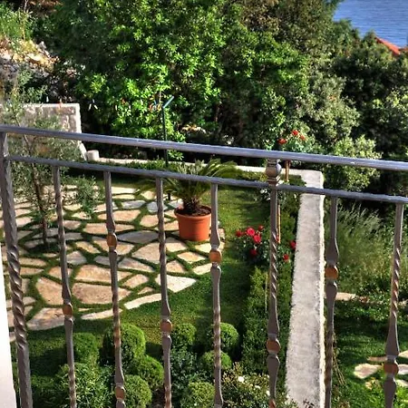 Paradis Guest house Stikovica